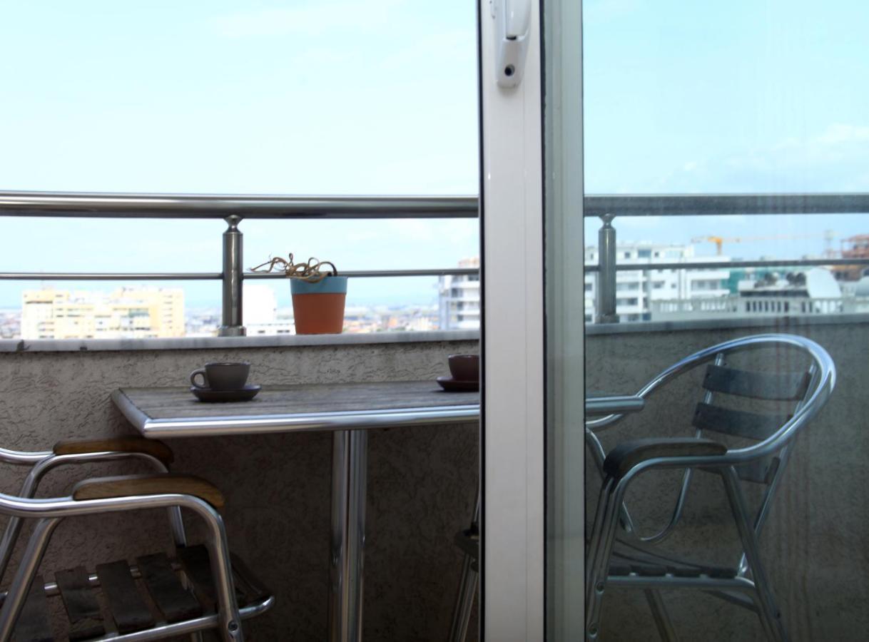 Beautiful Apartment At Port Side! Дуррес Экстерьер фото