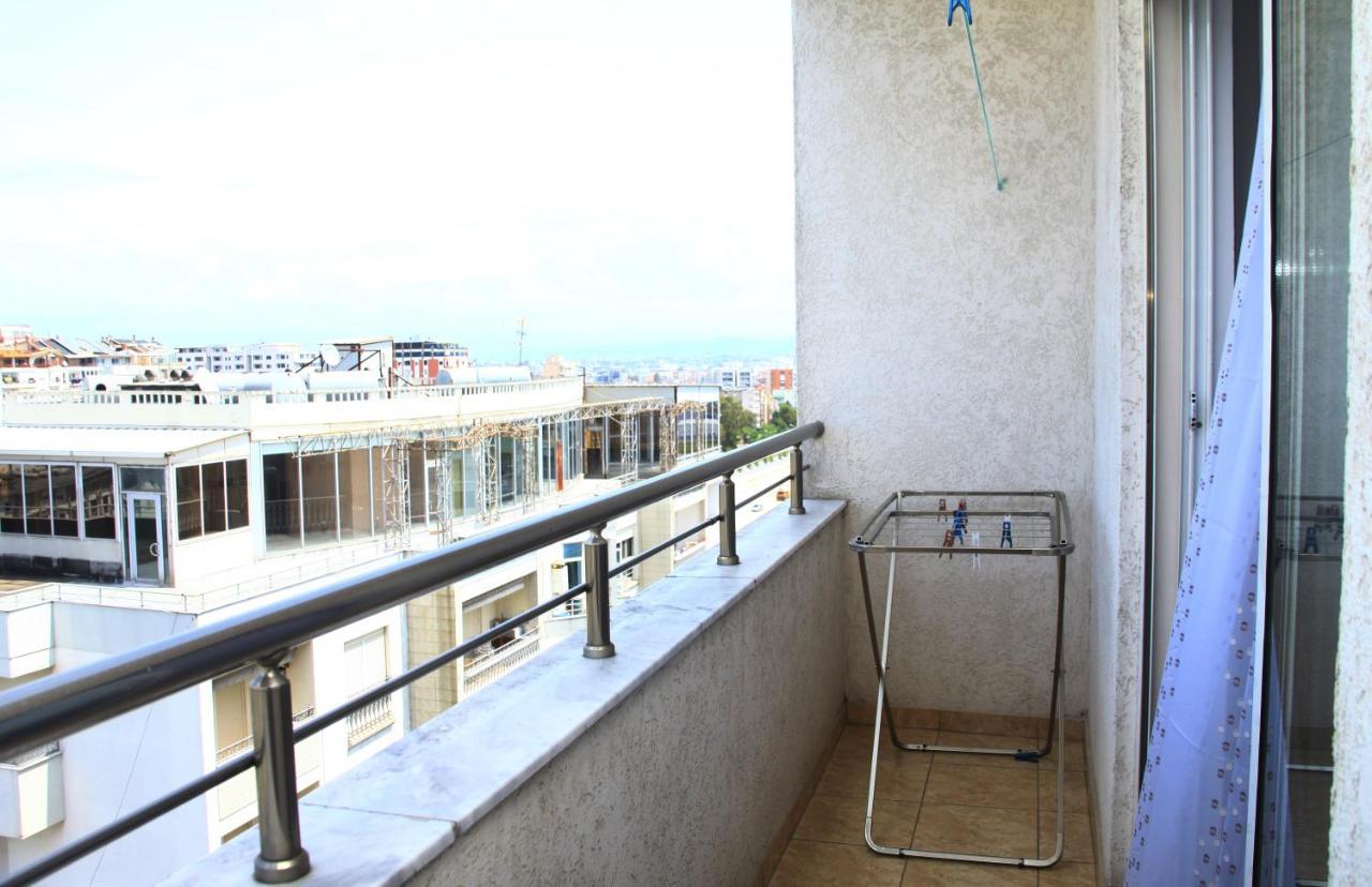 Beautiful Apartment At Port Side! Дуррес Экстерьер фото